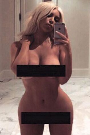 kim kardashian selfie bare